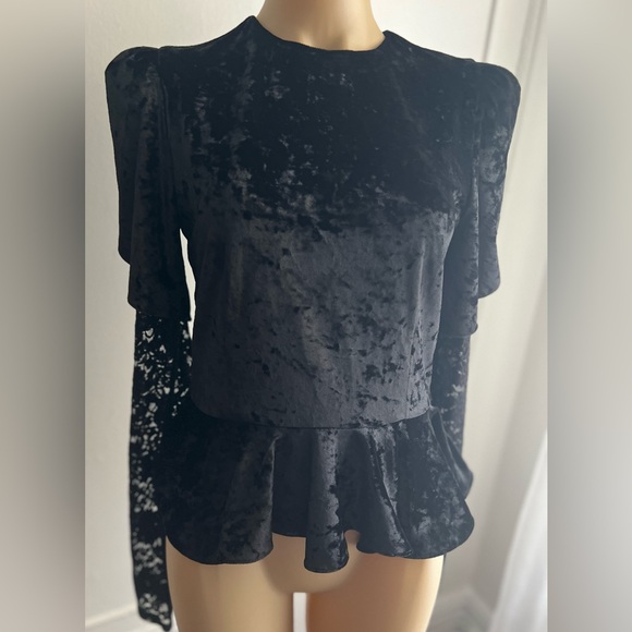 NWT Caroline Costas Top with Open back, Size S - Picture 2 of 8